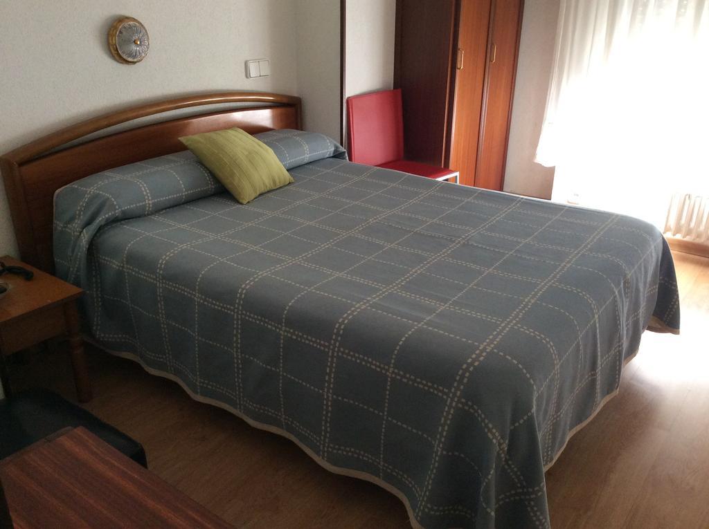 Hostal Liebana サンタンデール 部屋 写真